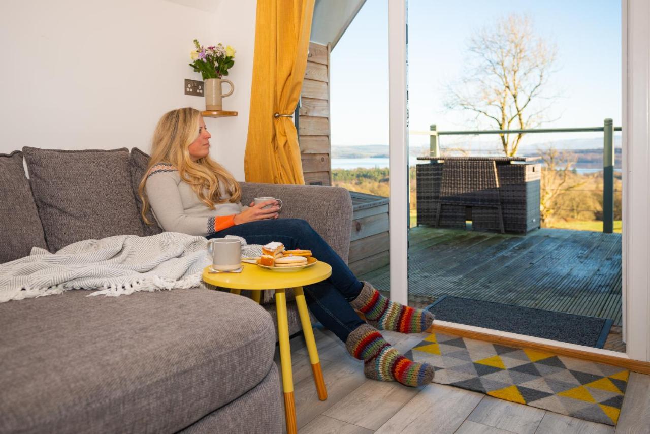 Bonnie Barns - Adults Only Luxury Lodges With Hot Tubs Luss Luaran gambar
