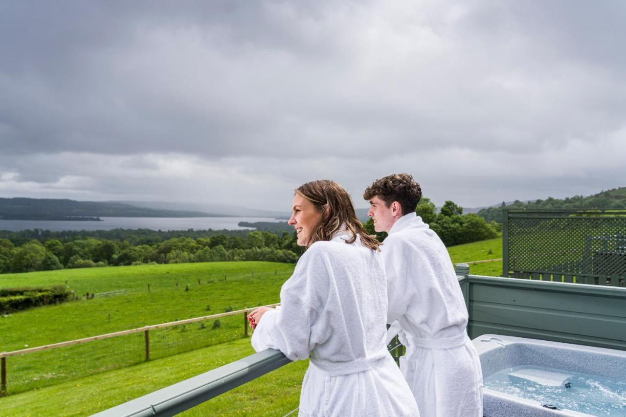 Bonnie Barns - Adults Only Luxury Lodges With Hot Tubs Luss Luaran gambar