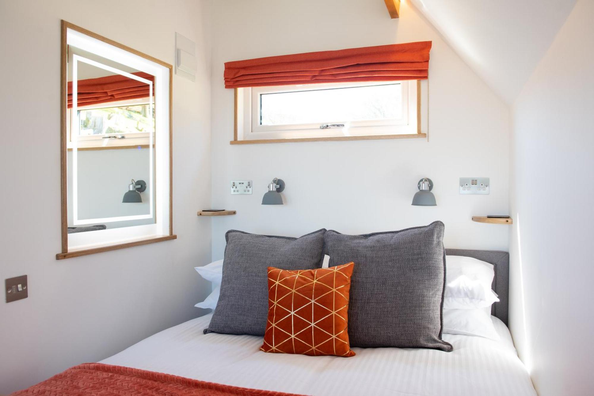 Bonnie Barns - Adults Only Luxury Lodges With Hot Tubs Luss Luaran gambar